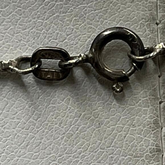 Vintage Oxidized Sterling Silver 3D Puffy Heart Pendant Box Chain Necklace - Picture 5 of 10